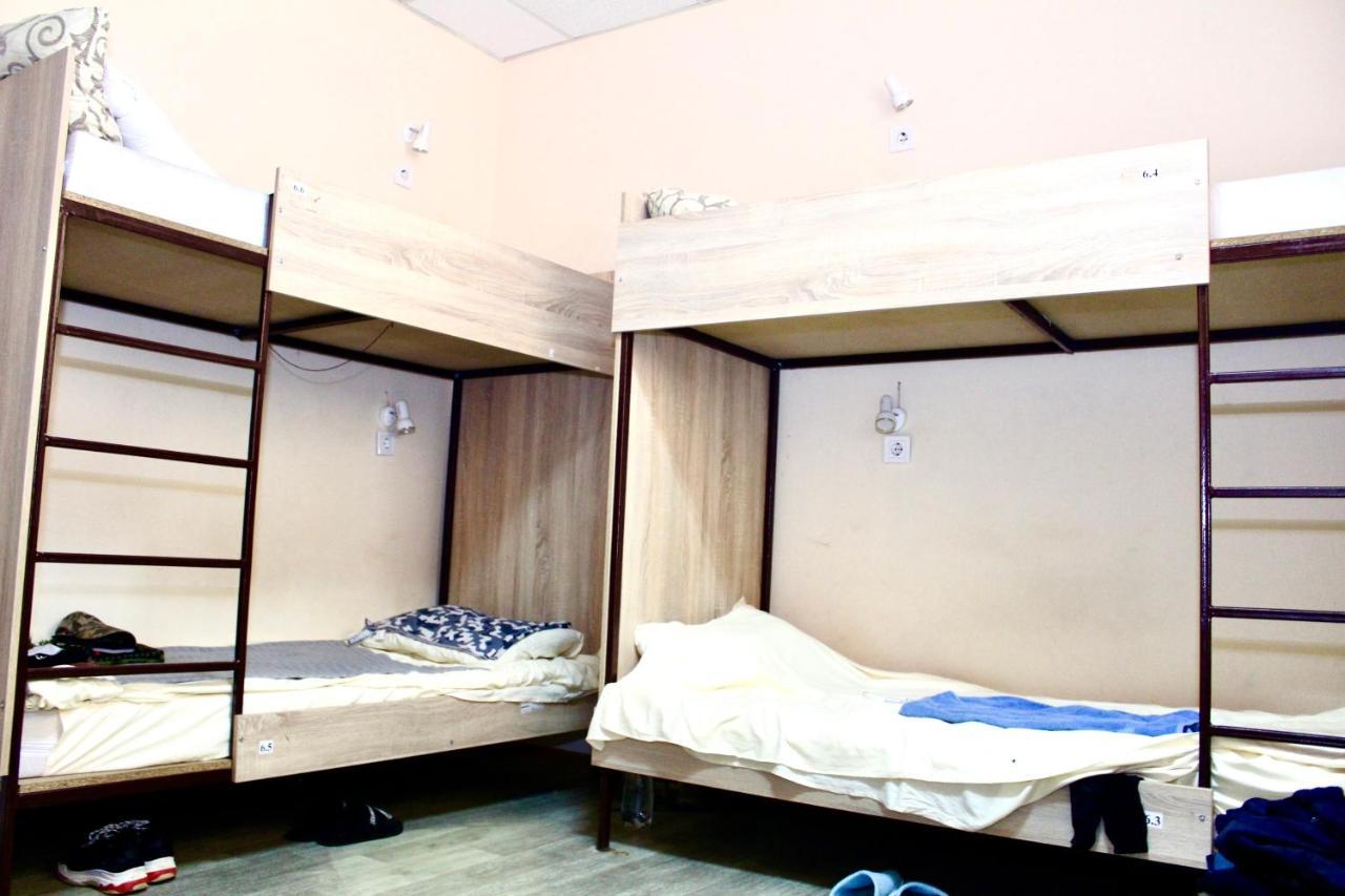 Адмирал Хостел Odessa Eksteriør billede