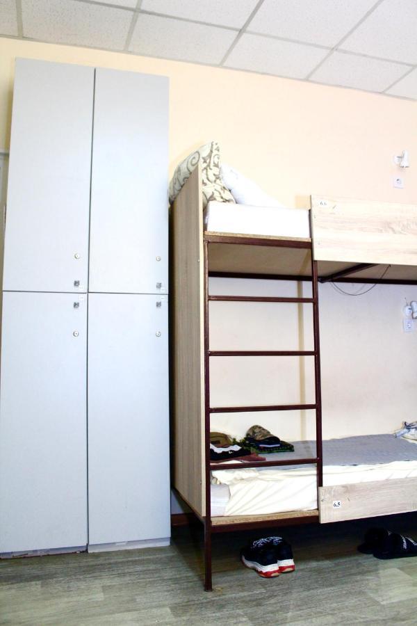 Адмирал Хостел Odessa Eksteriør billede